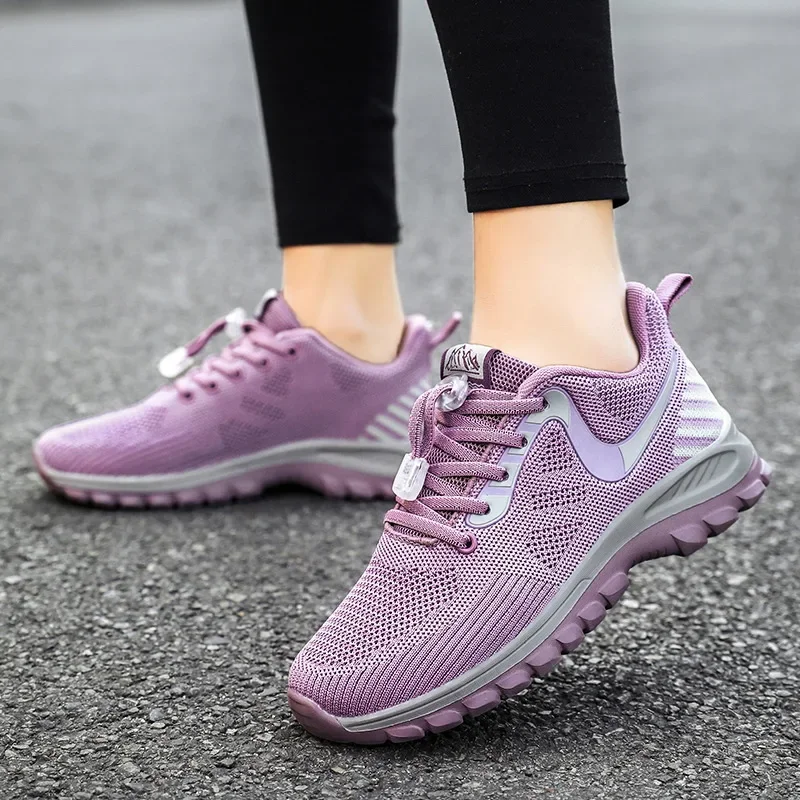 Old Beijing Cloth Shoes Women's New Spring Shoes for the Old Wide Head Comfortable Breathable Non-Slip Soft Bottom Middle-Tenis