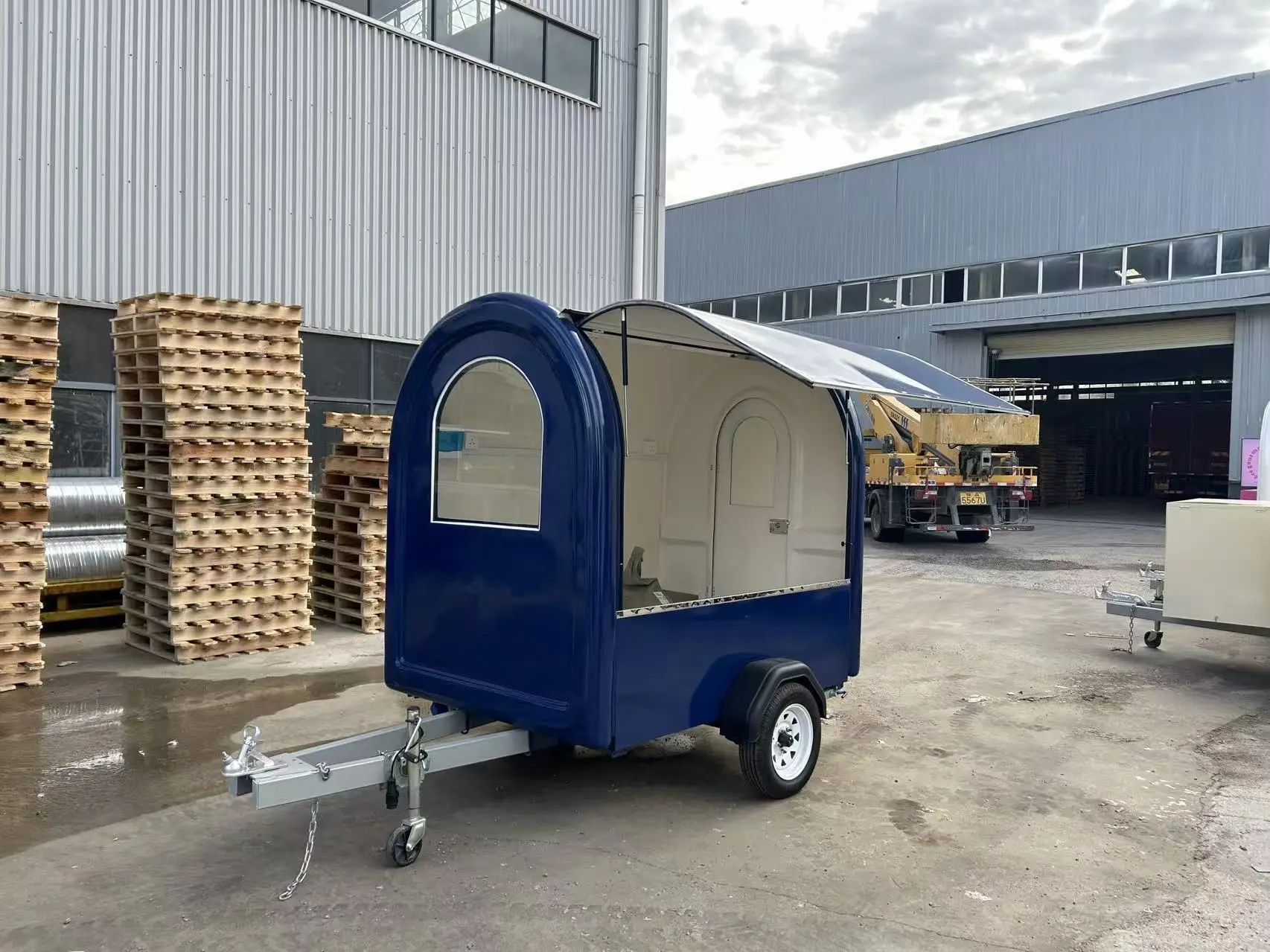 

Мобильная кофейня-прицеп из США, фудтрак, уличный торговый прицеп, прицеп-бутылочная, фудтрак-соковыжималка на продажу