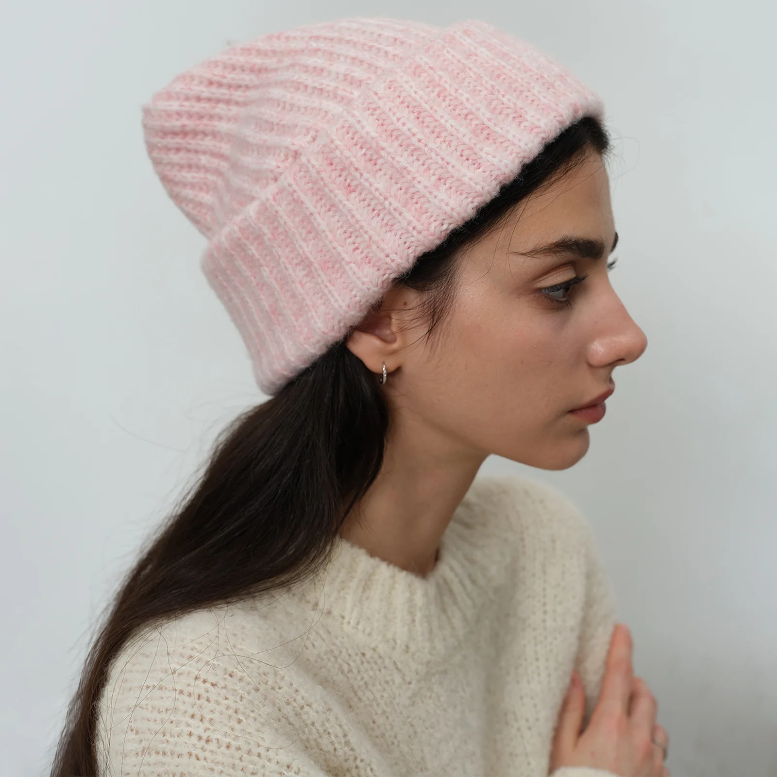 Topi Rajut Wanita Musim Gugur dan Musim Dingin, Wol Hangat, Warna Solid, Serbaguna, Warna Cerah, Pelindung Telinga, Tren Sederhana