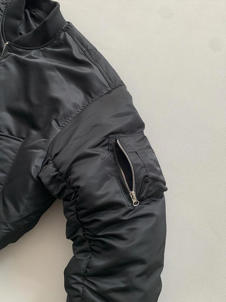 

Thiened Warmth Men's Cotton Bomber Jaet ort Baseball Sle Winter Outerwear Cleanfit Polyester Fiber Long Sve Zipper...