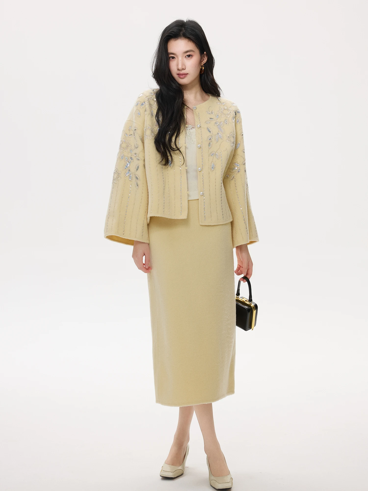 

Комплект из шерстяного пальто и юбки с жемчужными пуговицами и вышивкой, молодежная модная зимняя коллекция, эксклюзивно онлайн