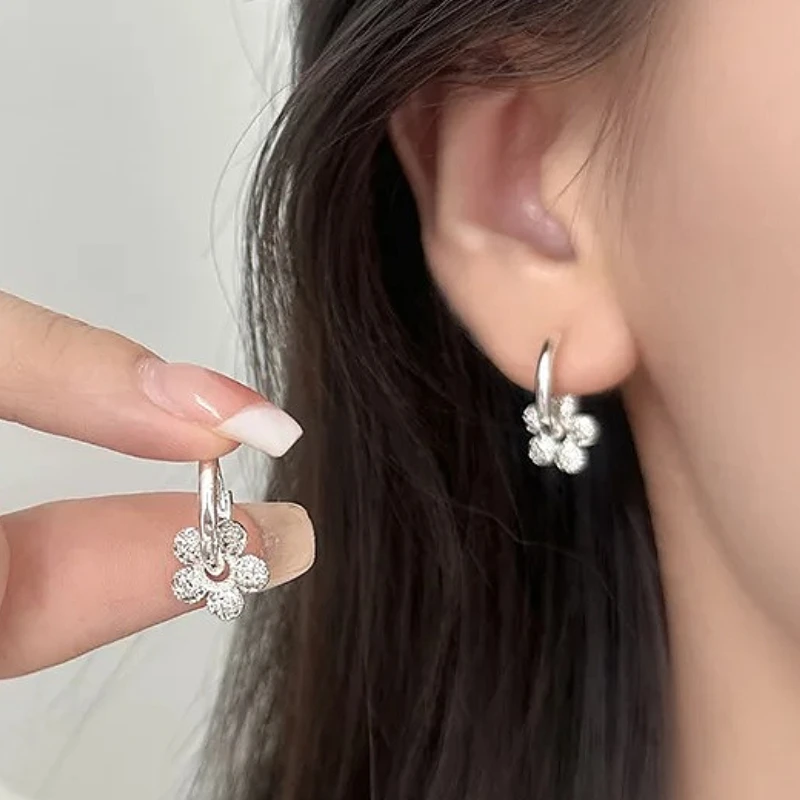 

925 Sterling Silver Chic 18K Gold Zircon Mini Flower Hoop Earrings for Women Cute Plant Fine Jewelry Detachable Accessories