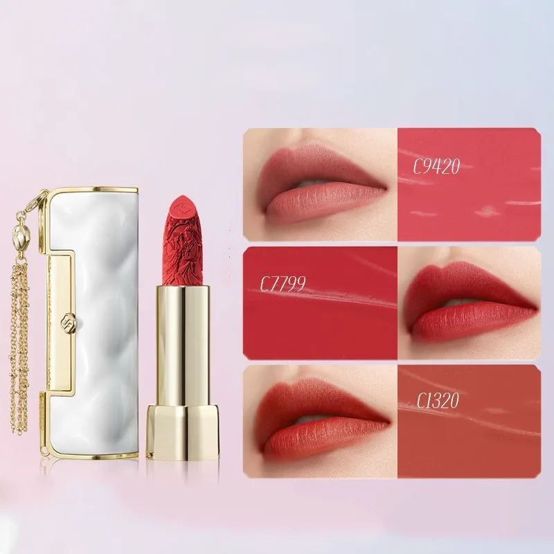 florasis-love-lock-lipstick-intricate-engravingvelvet-matte-finish-brightening-red-shadesromantic-gift-for-girlfriend