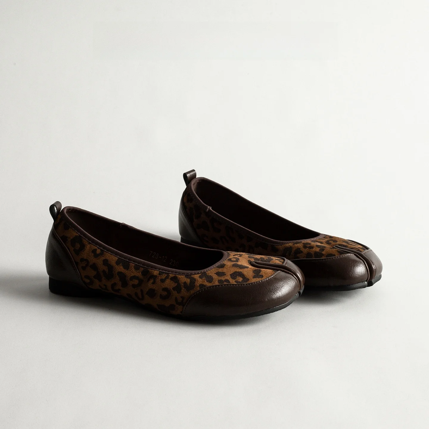 ballerines-plates-retro-en-cuir-veritable-a-imprime-leopard-pour-femme-avec-separation-des-orteils-chaussures-polyvalentes-pour-le-quotidien-style-grand-mere