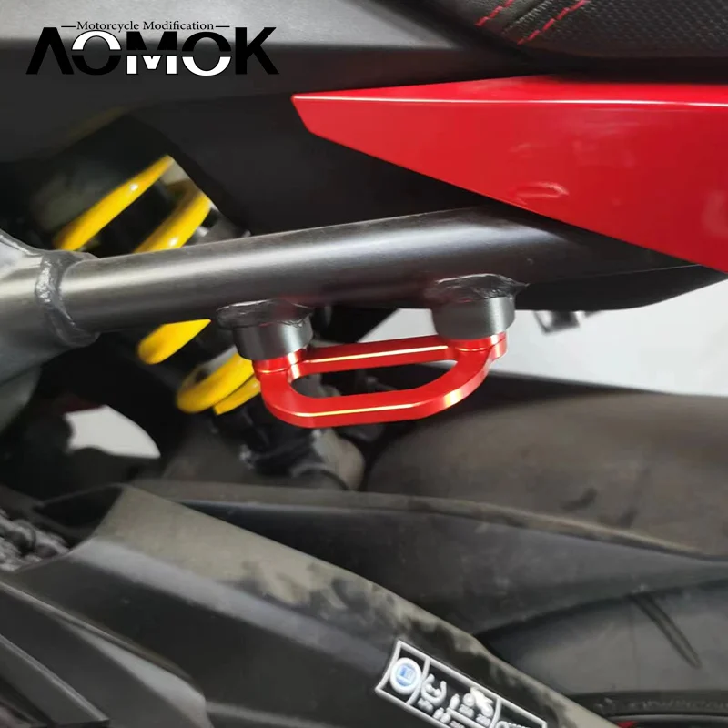 For CB650R CBR650R 2019 2020 2021 2022 2023 2024 Motorcycle Rear Footrest Pedal Remove Hole Foot Decorative Cover cb650r cbr650r