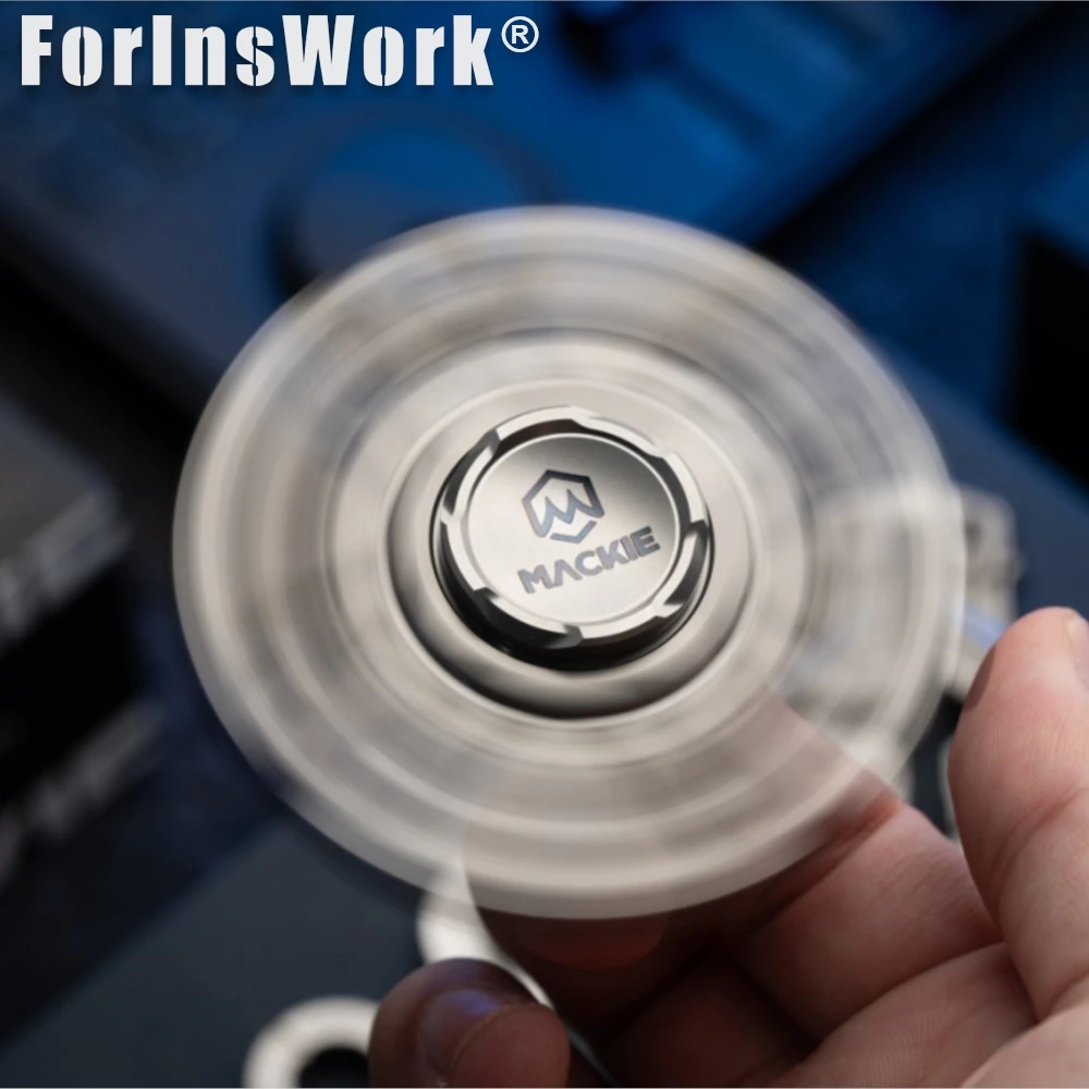 MACKIE クラシック厚いスタイルパラディンフィジェットスピナースピナーメタリコスハンドスピナーストレスおもちゃデスクガジェット