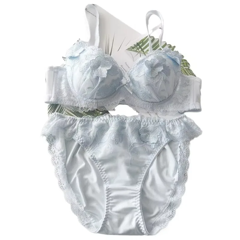New Japanese-style floral soft-cup underwired lingerie set, thin design, fresh and simple style, medium gore, ideal for shallow