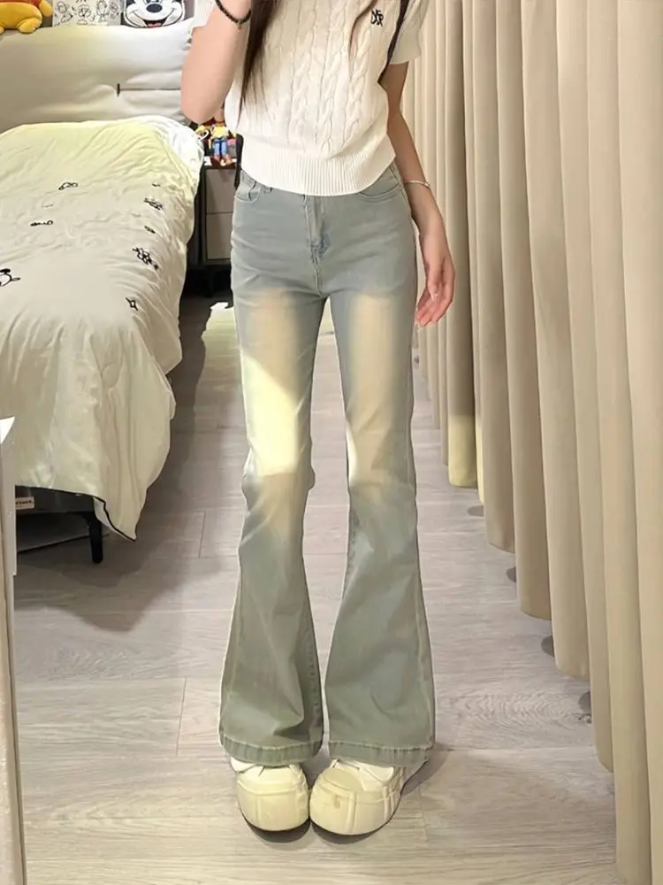 

Рваные джинсы, женские брюки-палаццо, широкая драпировка, жидкая женская одежда, джинсовая мода, элегантный, шикарный, модный, современный, высокий