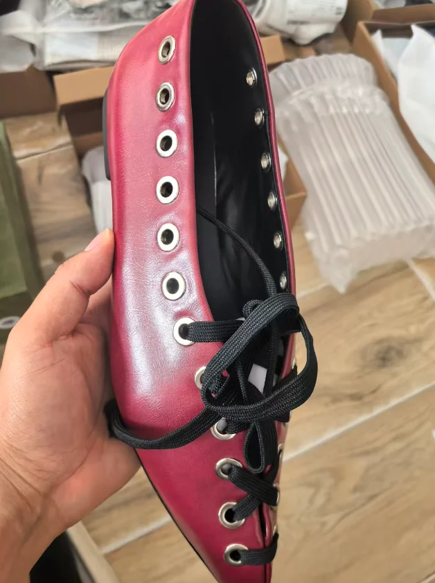 

2025 Pointed Toe Flat Bottomed Ballet Single Shoes Punk Style New Fashionable Women Shoes Handmade Shoe Double Row Buttonhole