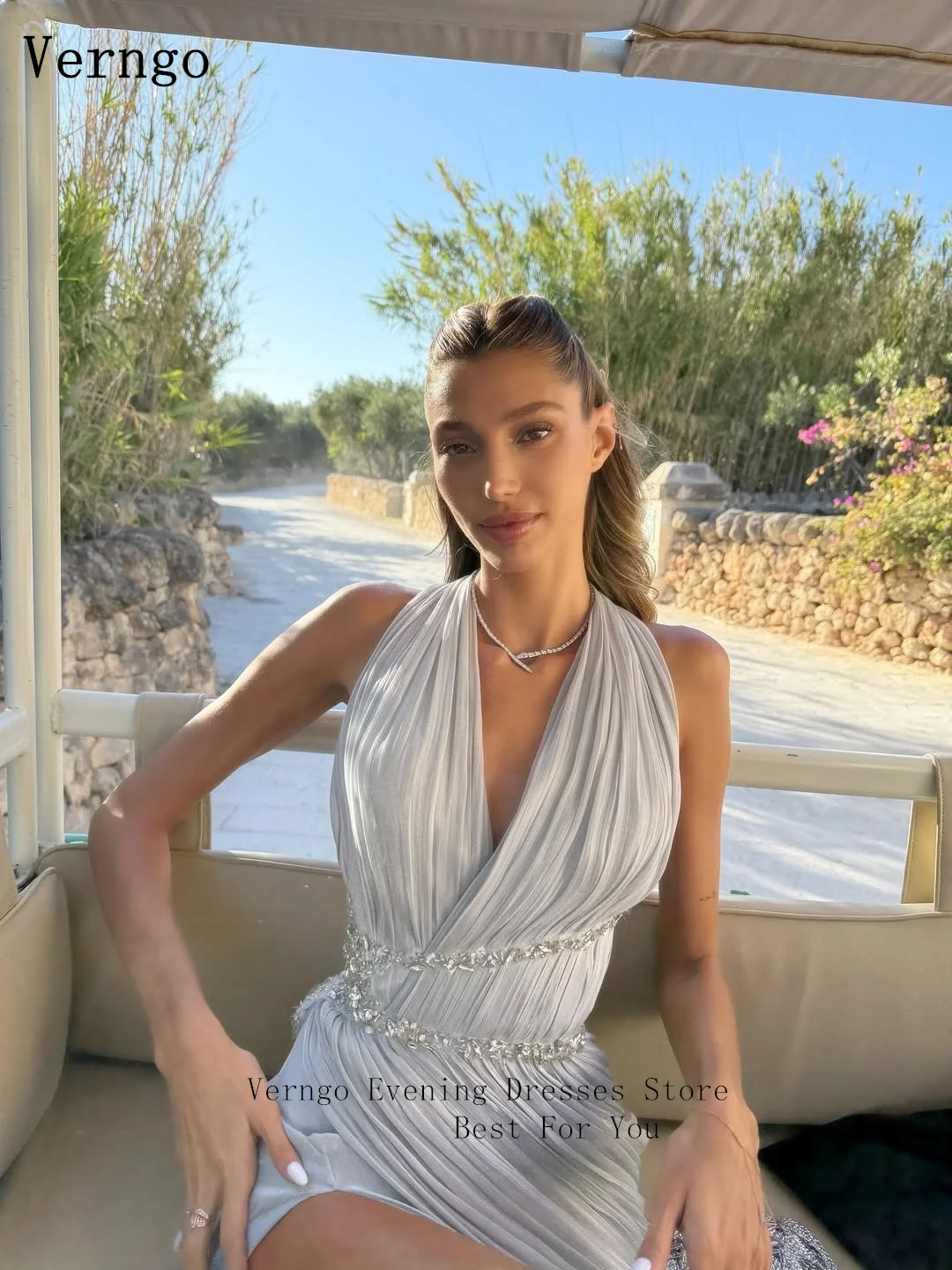 Verngo-vestido de noche de satén brillante gris de lujo, vestido de fiesta Sexy con abertura lateral y cuello Halter, vestidos de fiesta de graduación personalizados