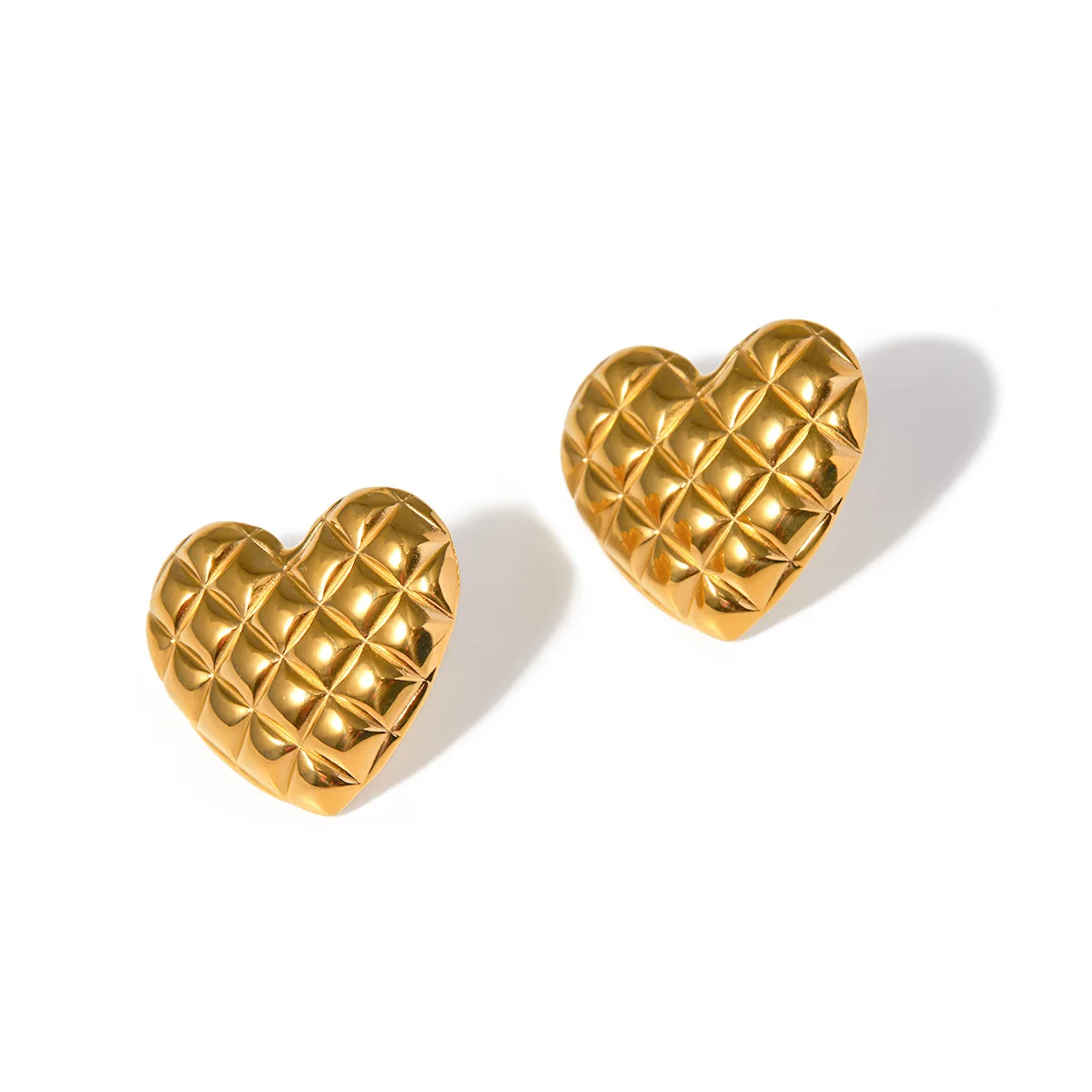 

Stainless Steel PVD 18K Gold Plated Tarnish Braide Heart Stud Earrings For Woman Jewelry Wholesale Summer Trendy