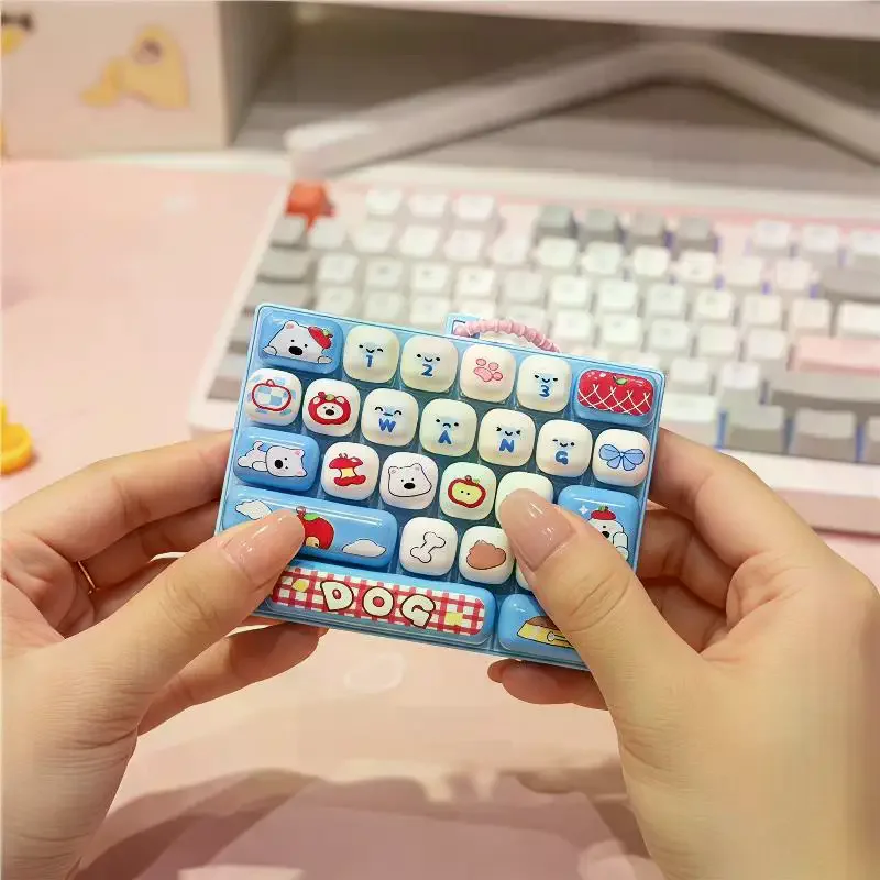 1Pcs Cute Keyboard Shaped Fidget Toy, Stress Relief Press Decompression Toy, Anxiety Relief Desk Decor For Adults