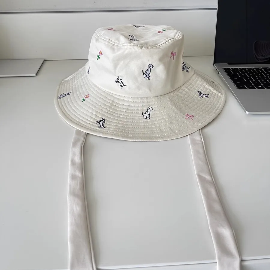 New Korean Cute Puppy Embroidered Big Brim Bucket Hats for Women Spring and Summer Travel SunshadeElegant Strap Sun Hat