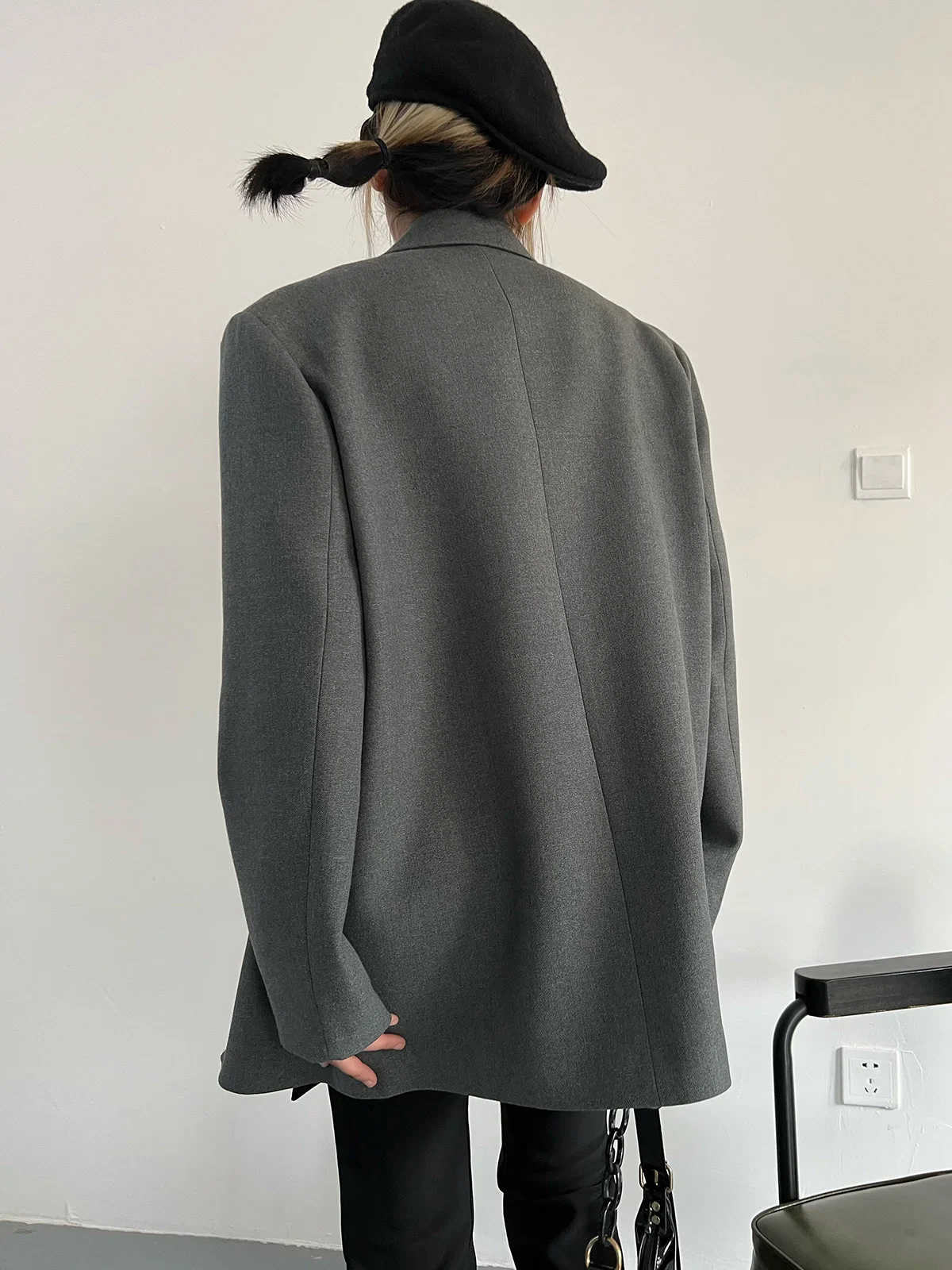 Women Gray Ribbon Slit Big Size Blazer New Lapel Long Sleeve Loose Fit Jacket Fashion Tide Spring Autumn 2024 Street Style