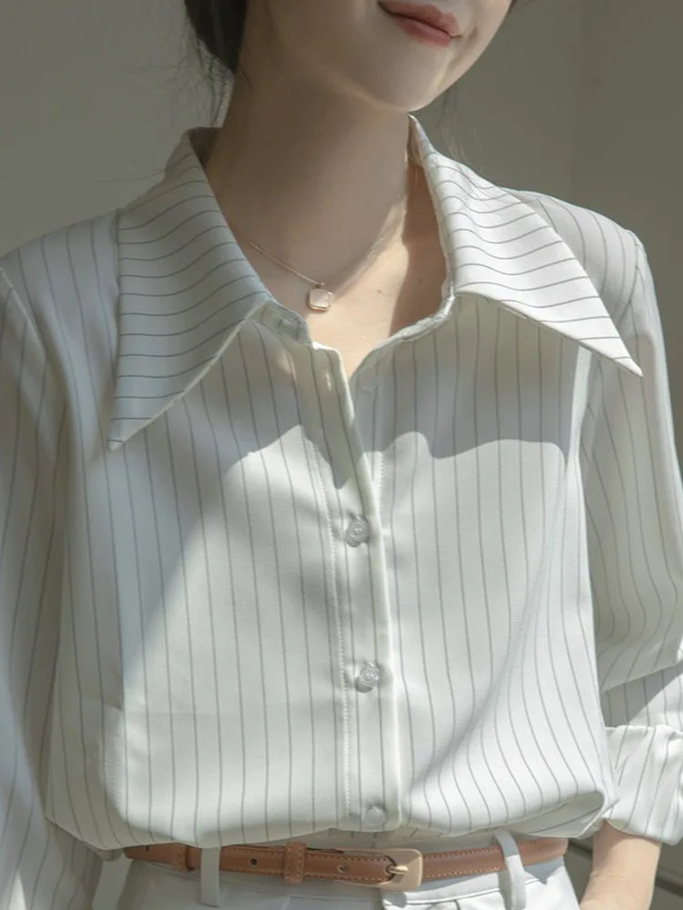 Women's Vertical Striped Big Lapel Single Breasted Long Sleeve Loose Wrinkle Resistant Breathable Versatile Commute Blouse Shirt