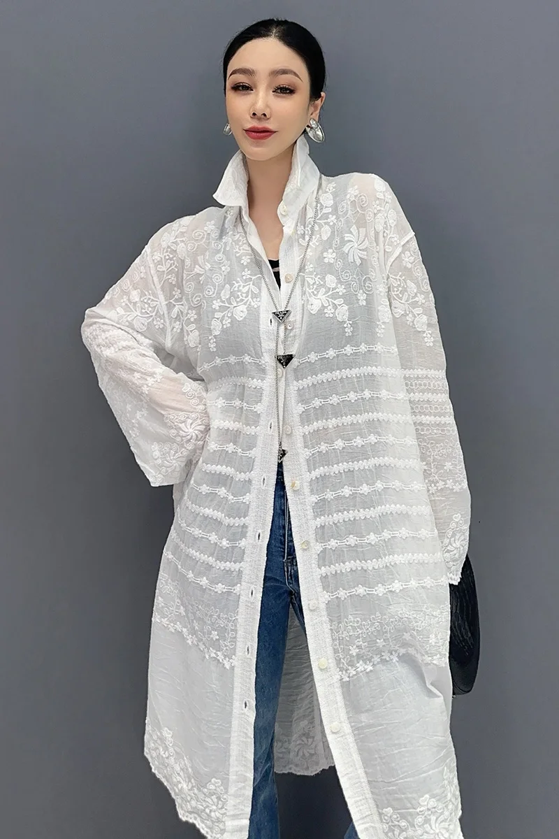 Vefadisa 2024 Summer New White Women Sunscreen Shirt Lapel Long Sleeve Jacquard Mid-long Shirt Fashion All-matching Coat ZXY730A