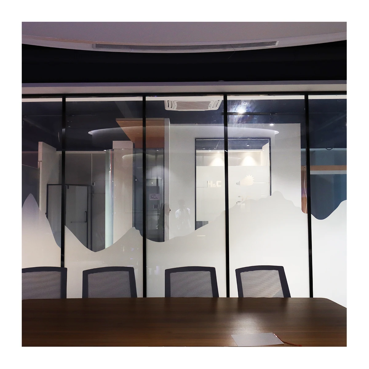 

Dimmable Electric Switchable Privacy Opaque Self Adhesive Smart Pdlc Film for Decoration Glass