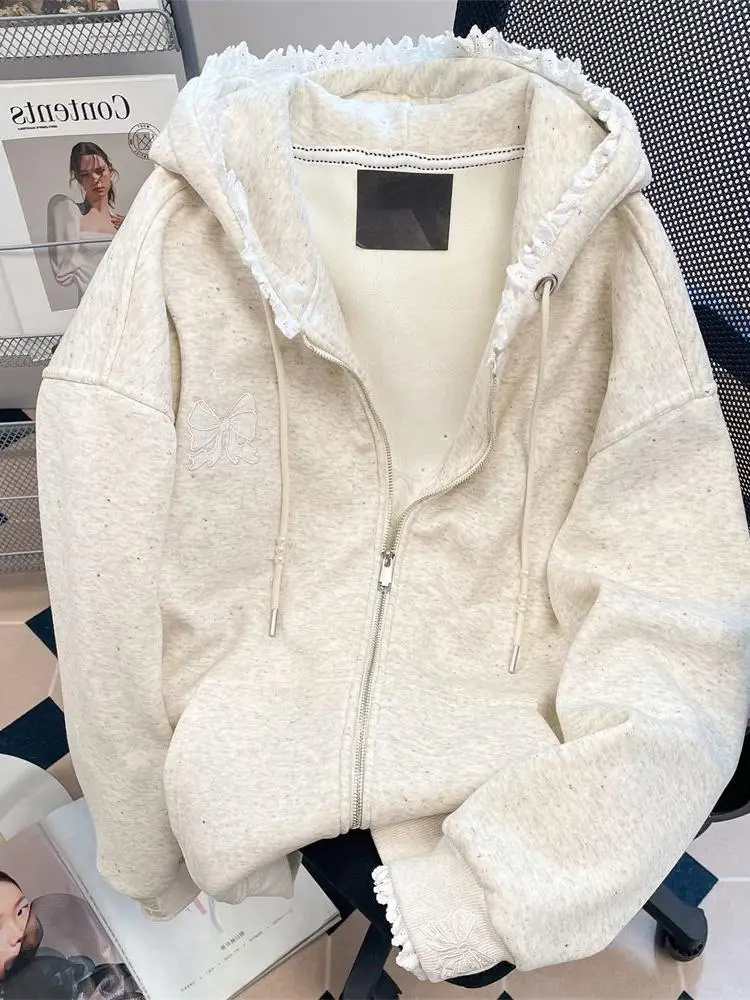 

Свободная толстовка с капюшоном и вышитым узором, повседневная верхняя одежда для женщин больших размеров, 300 Pou