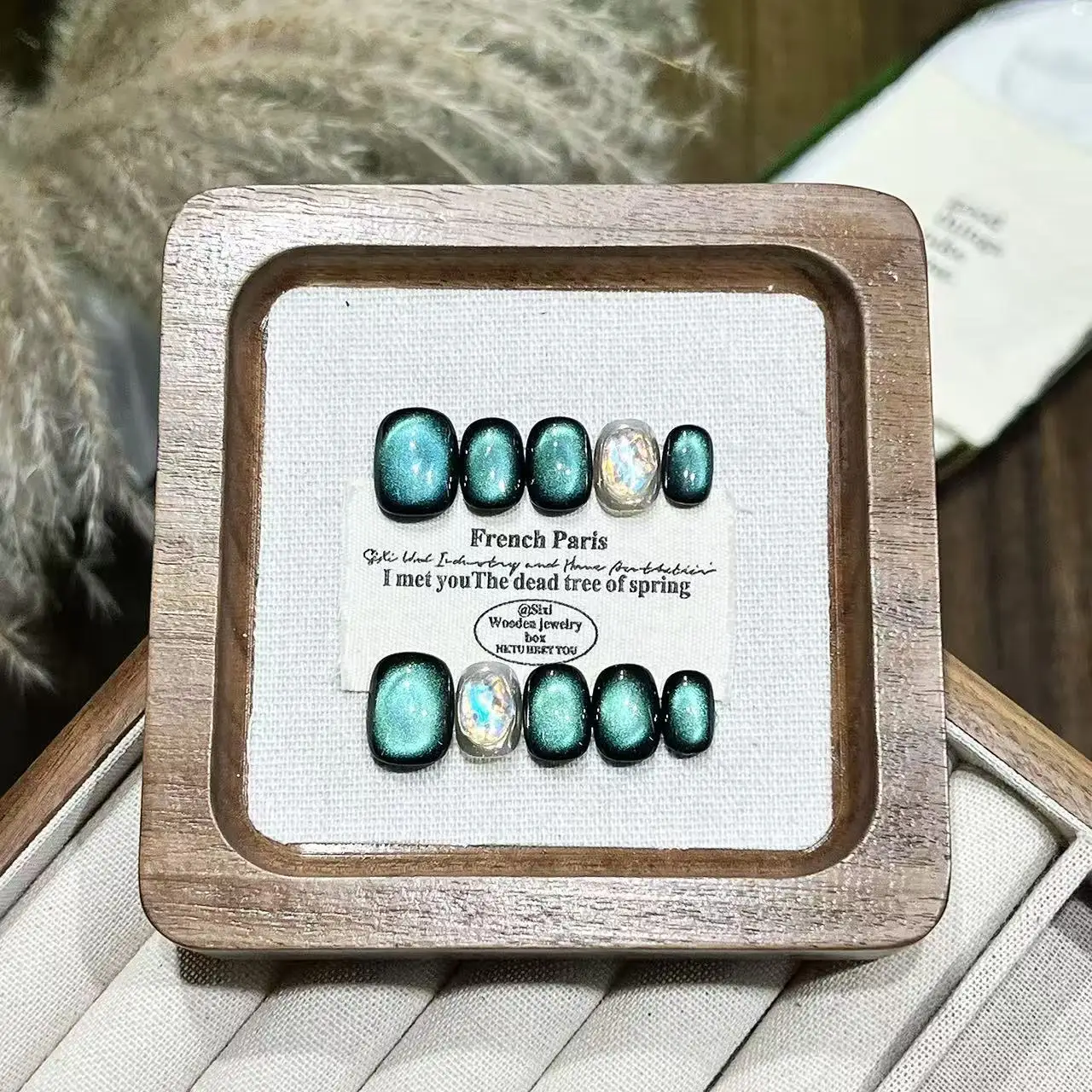 

10 шт. милые крутые зеленые кошачьи глаза короткие квадратные круглые ногти ручной работы с блестящими кристаллами в стиле ретро Ins кончики ногтей простые накладные ногти