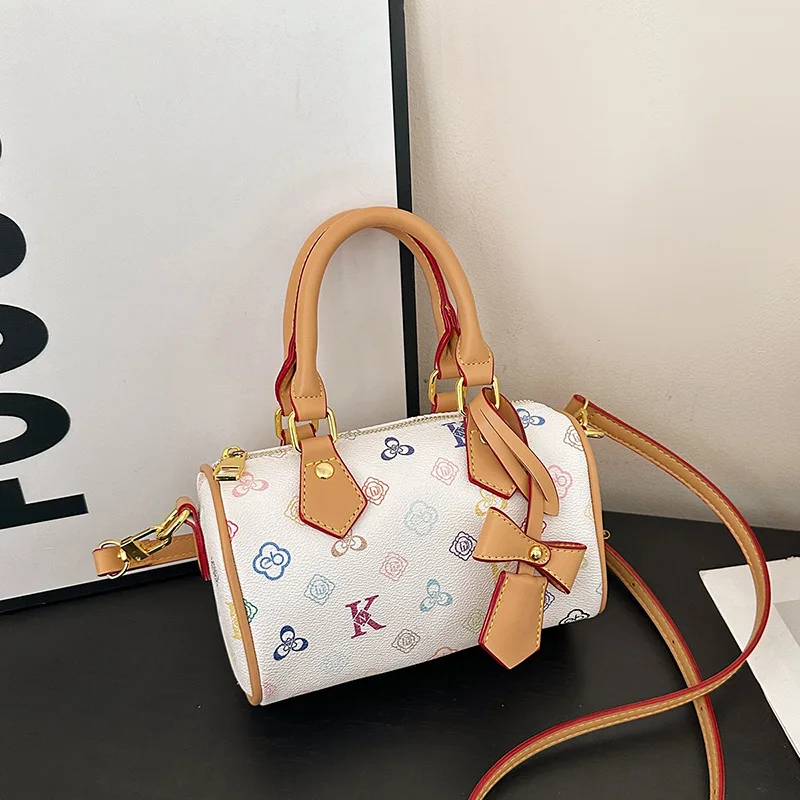 

2025 Vintage-Inspired Tote Bag, Multi-Way Convertible Shoulder & Crossbody Purse for Women, Architectural Day to Night Carryall