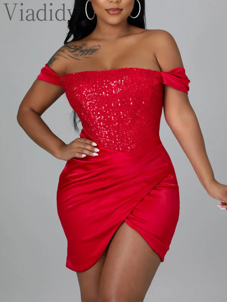 

Женское сексуальное однотонное платье с блестками и открытыми плечами