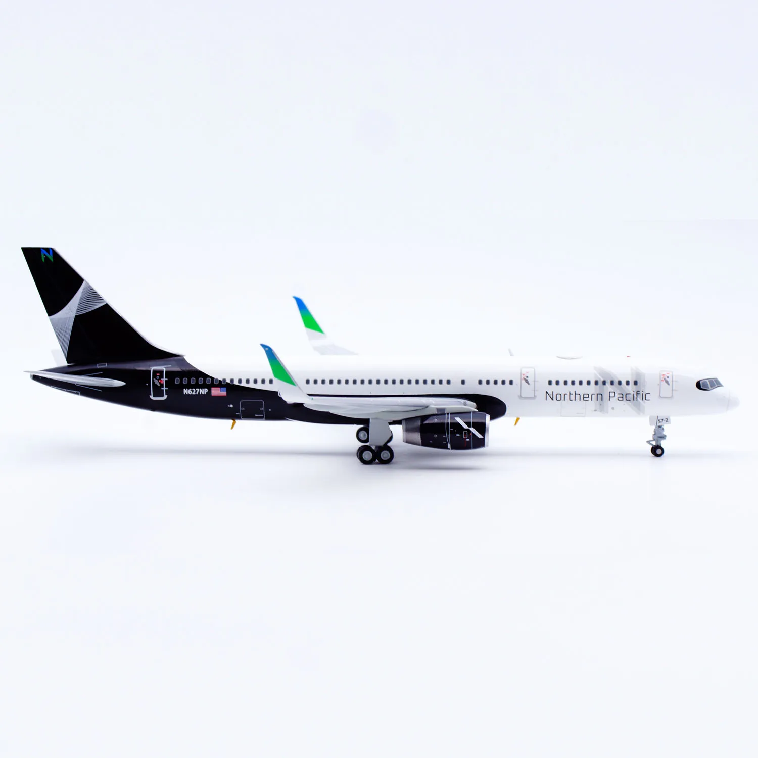 

Коллекционная модель самолета из сплава XX20364, подарок, JC Wings 1:200, Boeing B757-200 авиакомпании Northern Pacific Airways, литая модель реактивного самолета N627NP