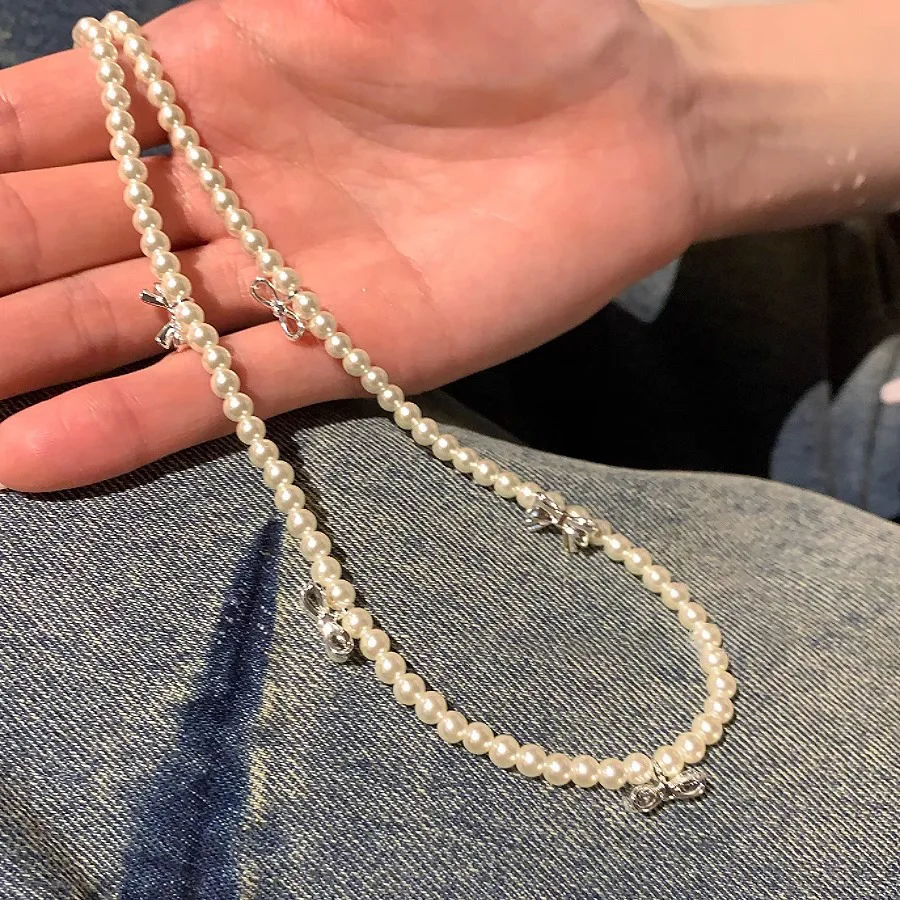 Pearl Bow Choker Necklace Elegant Minimalist Versatile Premium Dainty Lightweight Gold Tone Alloy Chain Jewelry for Women