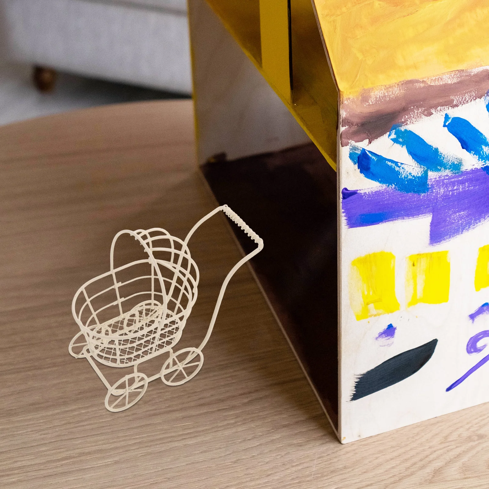 3 個ミニチュアベビーカーメタルワイヤーベビーカードールハウスリビングルームアクセサリー子供の遊びの装飾セットベビーカー