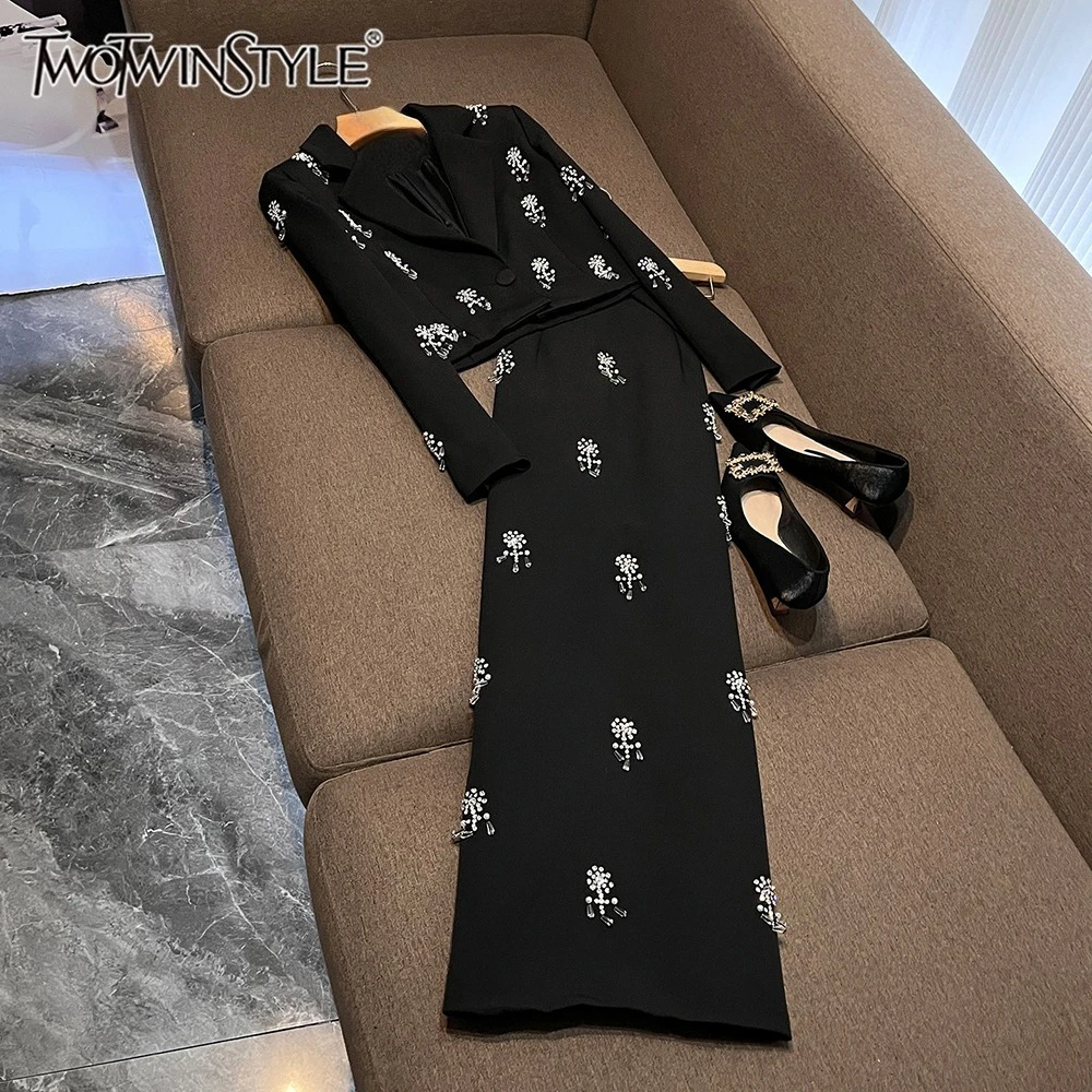 

TWOTWINSTYLE Soliced Diamonds Solid Two Piece Sets For Women Lapel Long Sleeve Top High Waist Skirt Elegant Set Female KSE556505