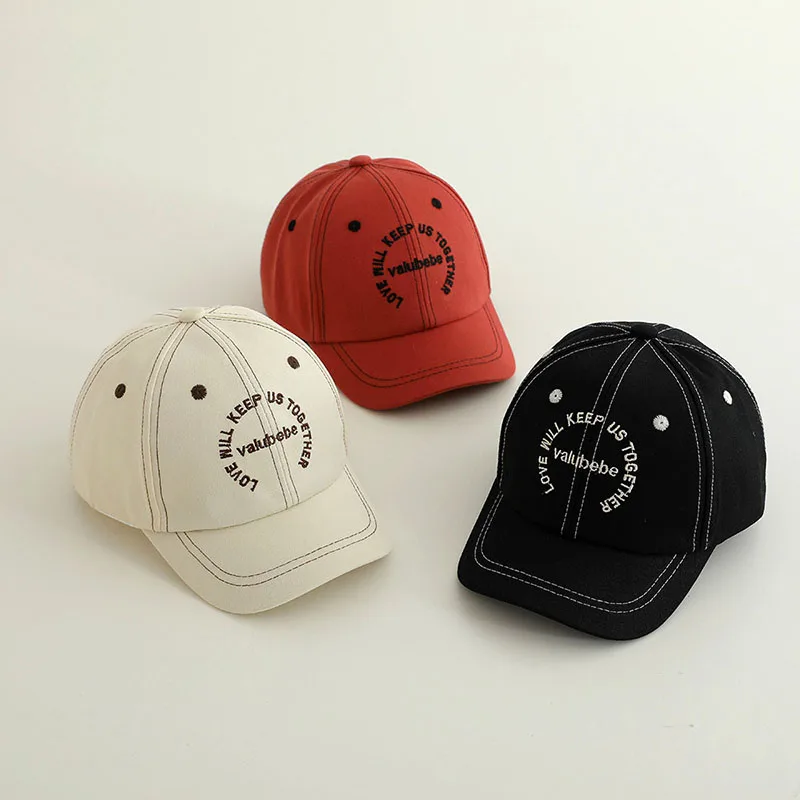 موضة الأطفال بطة اللسان قبعة التطريز رسالة الاطفال قبعة بيسبول الصلبة القطن الطفل ظلة قناع 2-6Year فتاة بوي قبعة رياضية