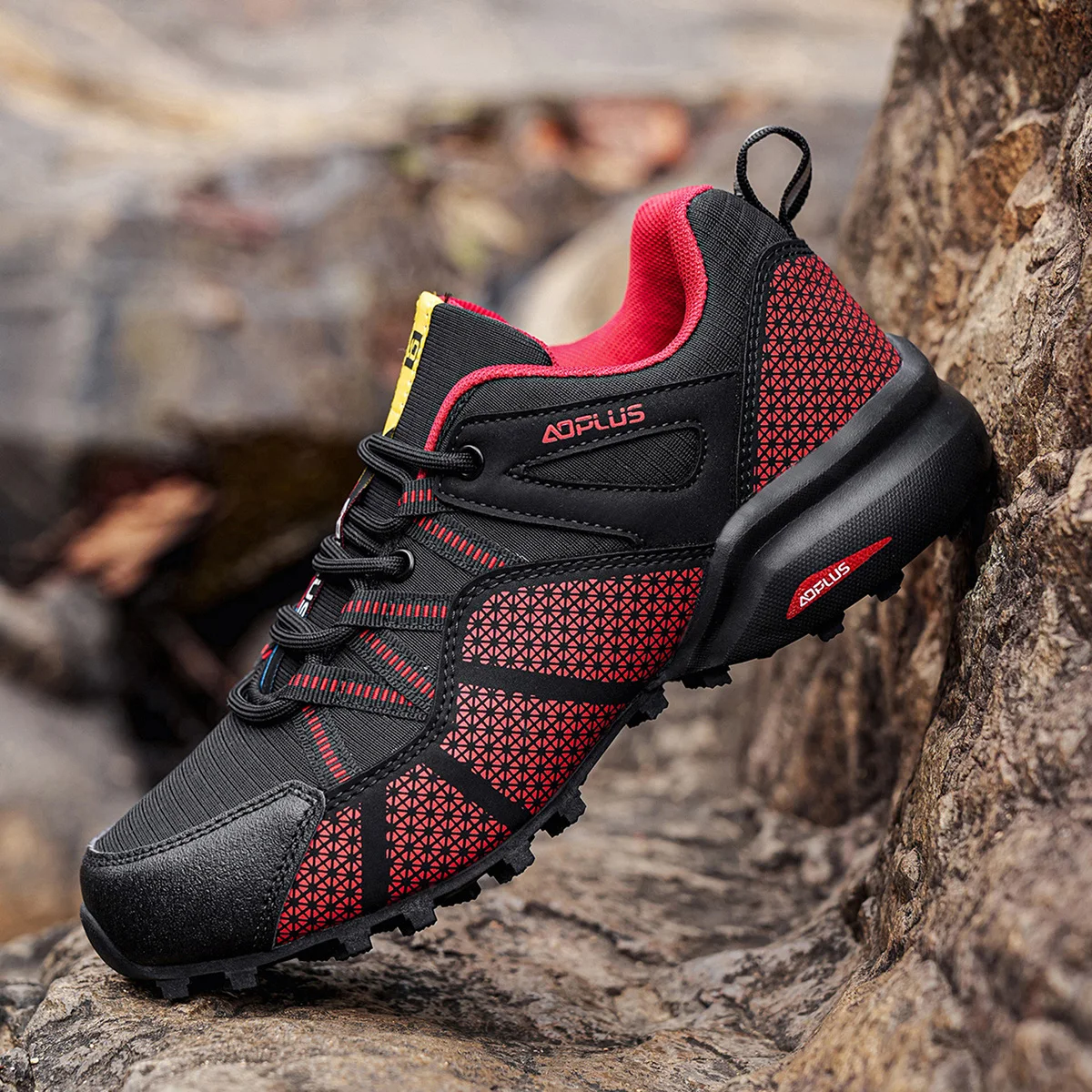 

Новые мужские кроссовки на шнурках, модные, нескользящие, прочные и стильные, для спорта, повседневной носки, походов и треккинга. Подходит для