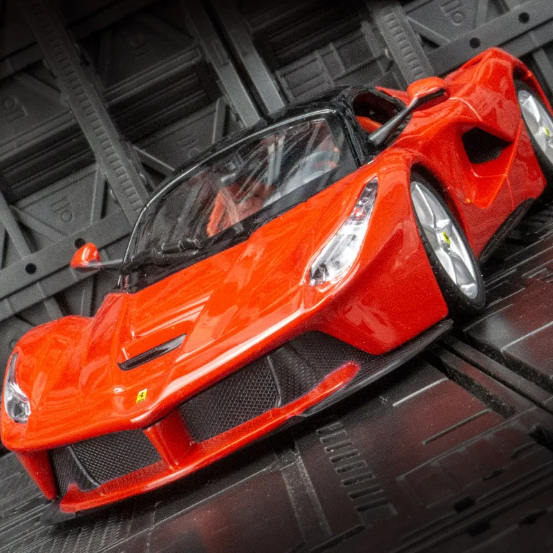 

Bburago 1:24 Ferrari LaFerrari модель автомобиля из сплава, коллекция статических украшений, переднее колесо может вращаться, игрушечный автомобиль для мальчиков