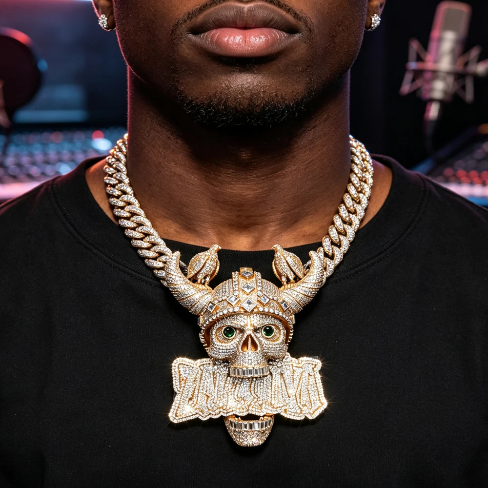 Oversize Iced Out Horned Skull Hip Hop Pendant Necklace Men Full Paved Shiny 18K Gold Plated Emerald Green Eyes And Baguette Accent Gems Heavy 3D Bling Statement Gothic Rap Jewelry Ideal For Nightclub Streetwear Fine Jewelry Gifts For Men Boy Friends