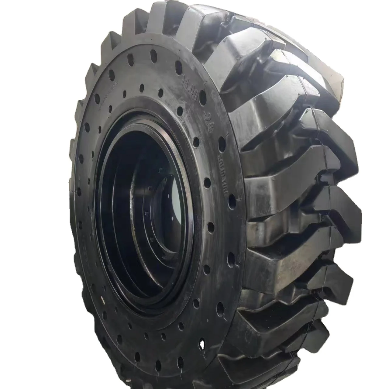 LangQin Brand 14.00-24 Telescopic Tire Construction Machinery Tire