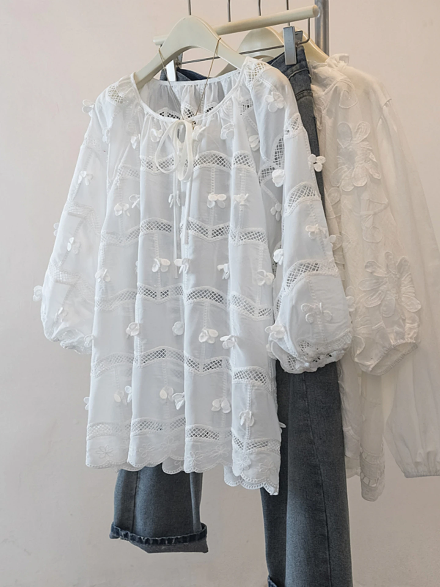 

Lace Hollow out Seven Sleeve White Shirt Women Spring Autumn New Large Size Fat MM Slim Knot Top Korean Style