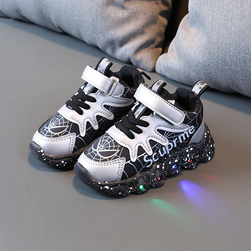 Disney Children\'s LED Light Shoes Fashion Aoger Spiderman Boys Sneakers Girls Casual Shoes Breathable Kids Non-slip Sport Shoes