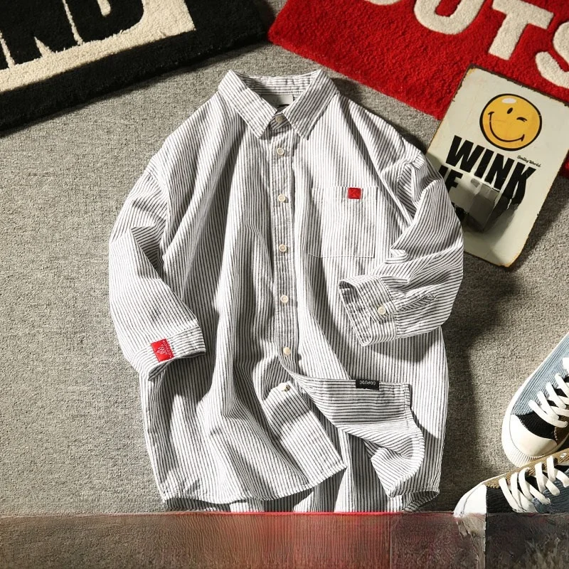 

Summer Men's Retro Striped Shirt American Casual Seven Sleeve Teenage Collar Shirt Breathable Quick Dry PU Leather Fabric