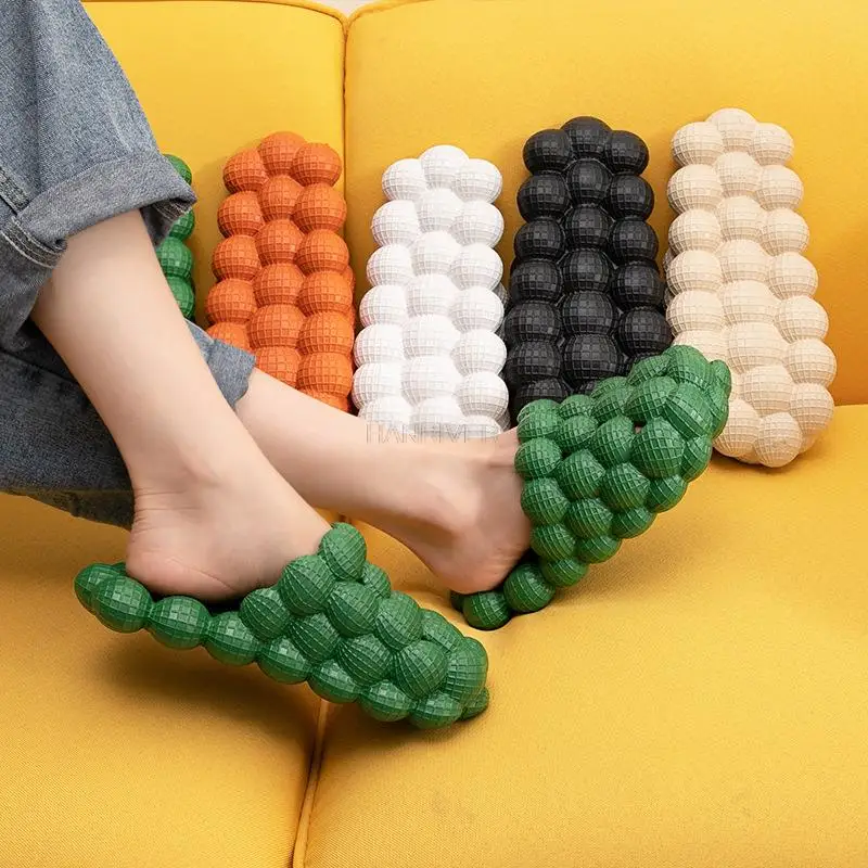 Slippers female summer bubble sandals and slippers fashion foot poop sense sandals home massage bottom slippers men