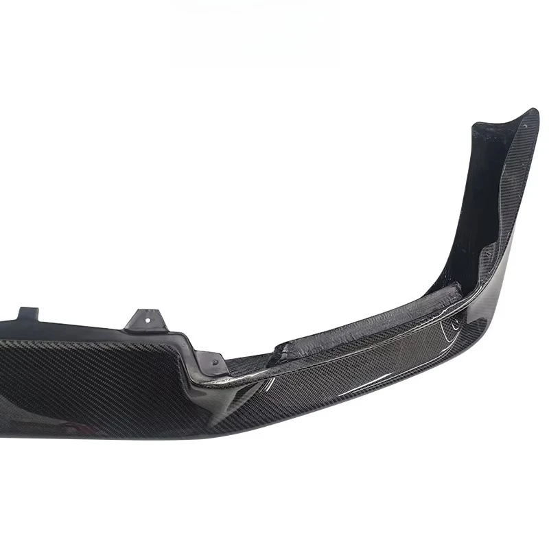 

Карбоновый передний сплиттер в стиле Top Secret для R33 GTR 93-98 годов