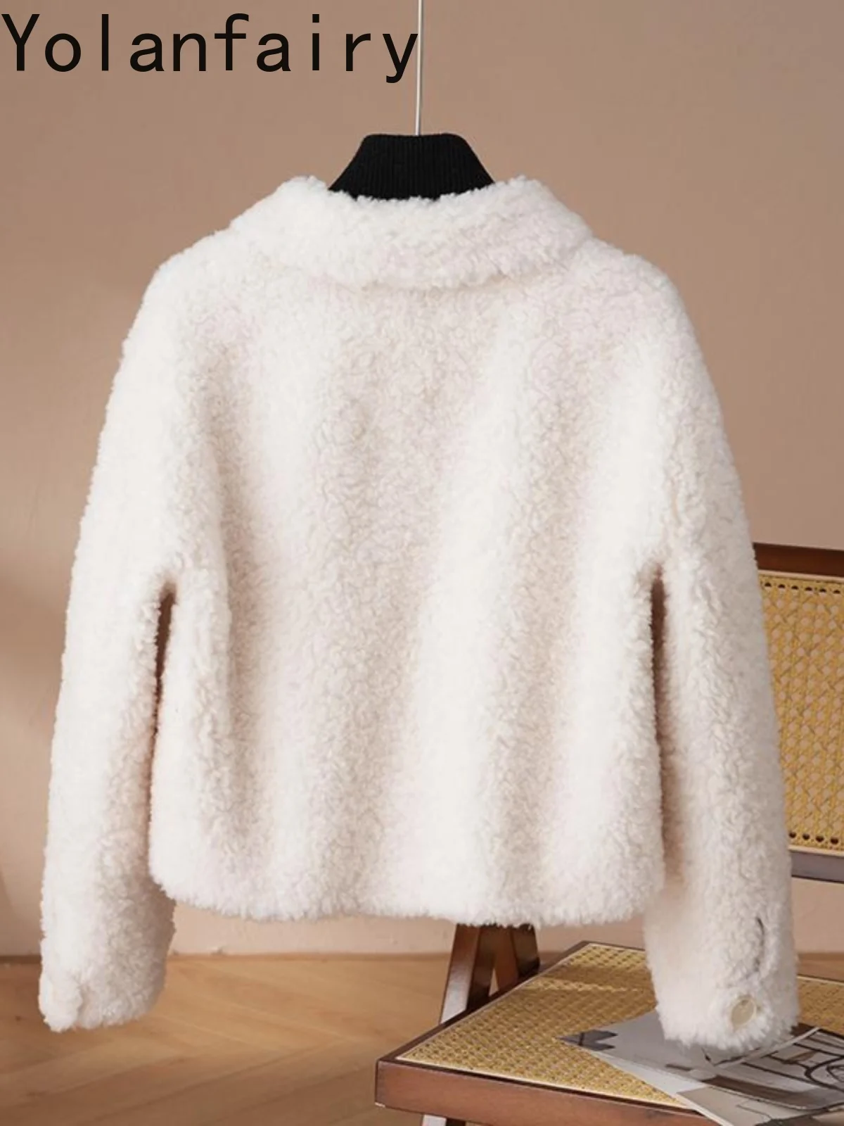YOLANFAIRY Casual 100% Wool Coats for Women 2025 Winter Short Sheep Shearing Jacket Woman Lapel White Fur Coats Casaco Feminino