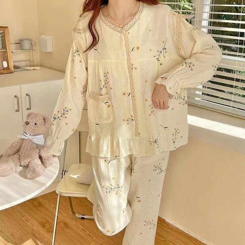 Women\'s Rustic Pajamas Women\'s Autumn Small Yellow Flower Round Neck Lace Cardigan Long Sleeve Long Pants Casual Homewear Set Ms