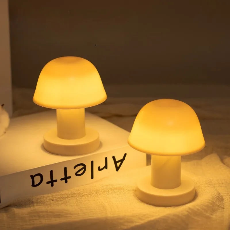 Nordic Mushroom Floor Lamps Portable Small Desk Lamp for Living Room and Study Bedsides Dimming Table Night Lights Homestay Cafe
