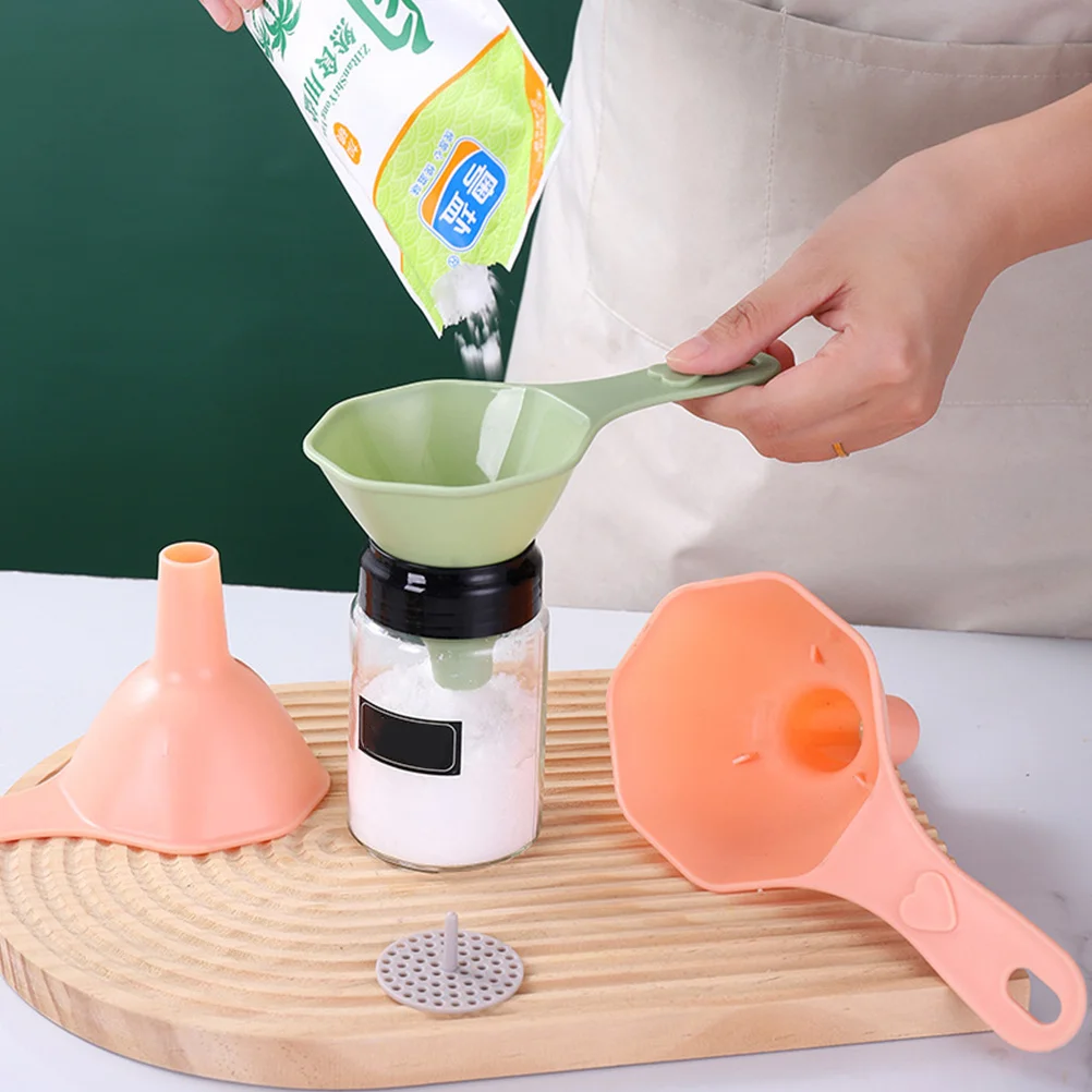 

2Sets Multifunctional Small Funnels Household Flask Funnel Reusable Milk Oil Juice Liquid Filter Kitchen Utensil Strainer