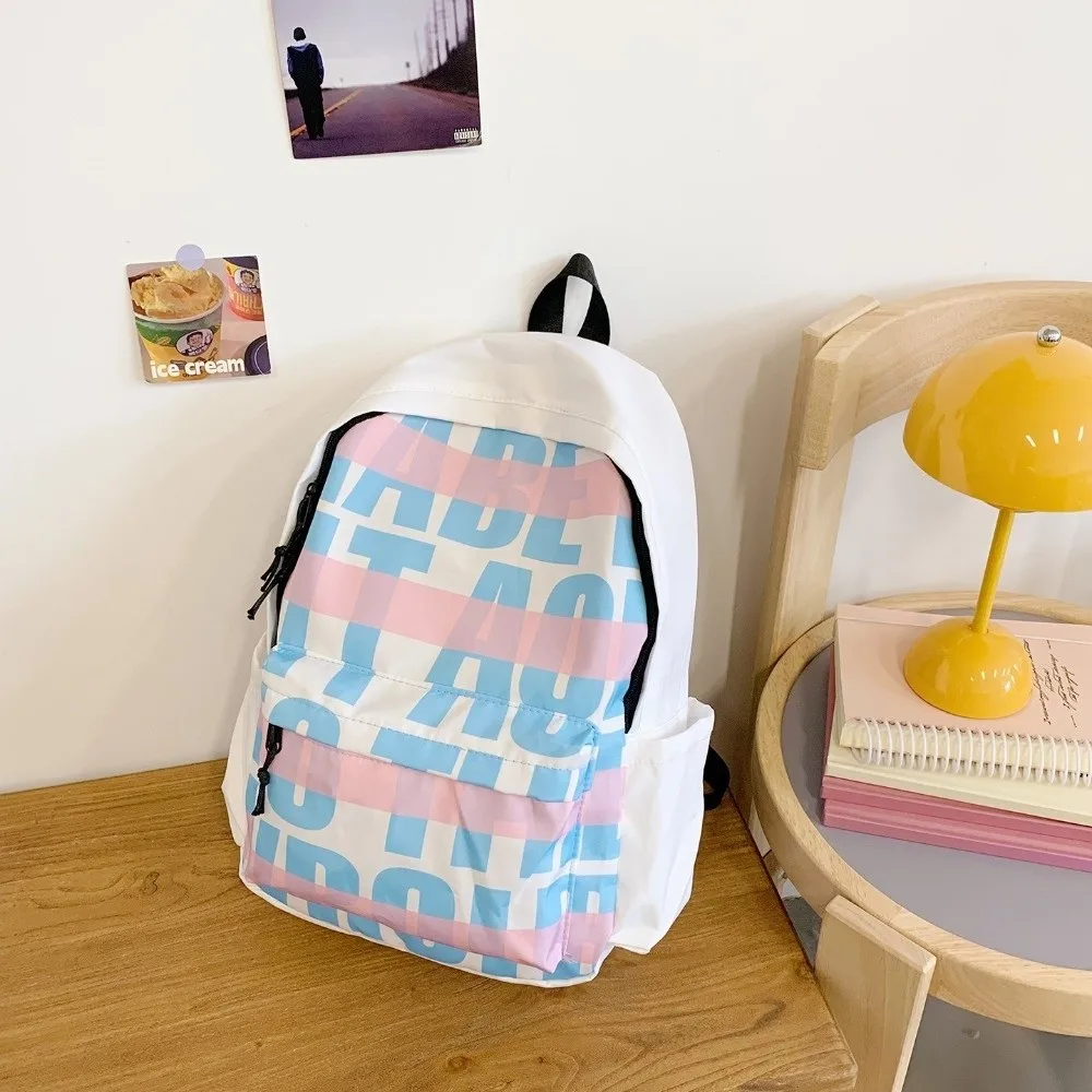 Spacious Capacity Travel Backpack Multi-Pocket Lightweight Women Backpack Durable Comfortable Straps Fashionable Backpack