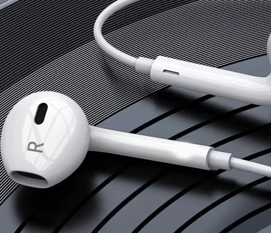 Wired Headphones 16/15/17 Mobile Phone In-ear TYPE-C Flat Head for Xiaomi for Vivo for OPPO, one plus mobile phone use.