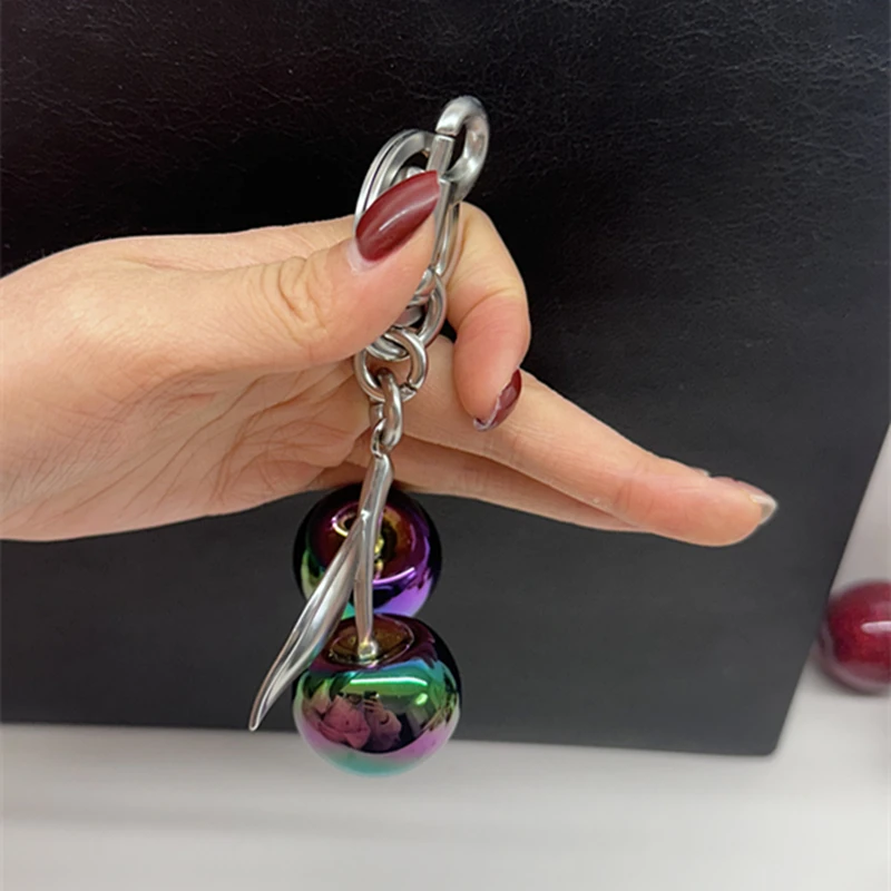 موضة التدرج اللون الكرز قلادة لمدرب حقيبة يد حقائب كتف اكسسوارات هدية المرأة الكرز قلادة كيرينغ