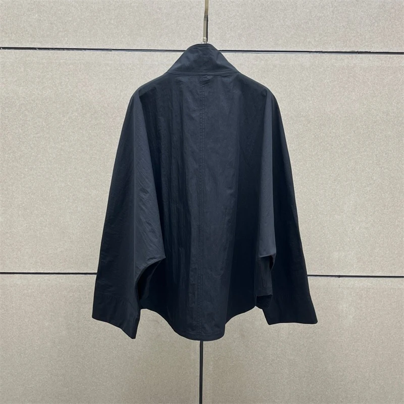 Spring 2026 Women's High Collar Loose Thin Jacket High Street Fashion Straight Cut Casual Windproof Outdoor Clothing