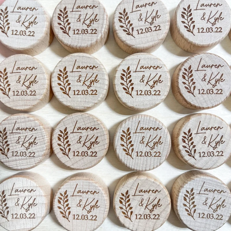 5 Stück personalisierte Weinkorken aus Holz, individuelle Weinstopper, Hochzeit, Junggesellenabschied, Dekorationen, Brautparty, Braut, Geschenke – Detail 6
