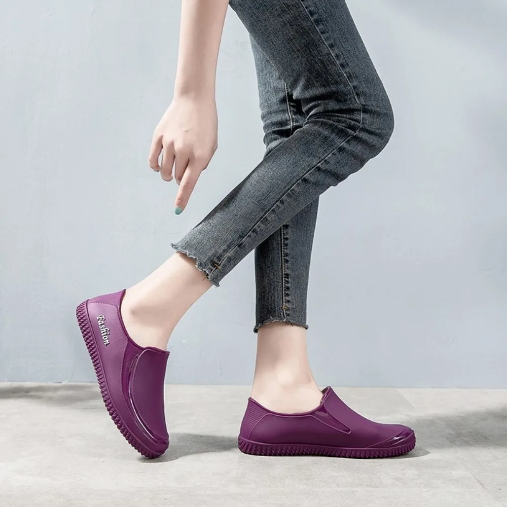 Fashion Waterproof Women's Rain Shoes Low Top Non-Slip Women's Shoes Flat Bottomed Rain Boots for Women Kitchen Car Wash Work view 2