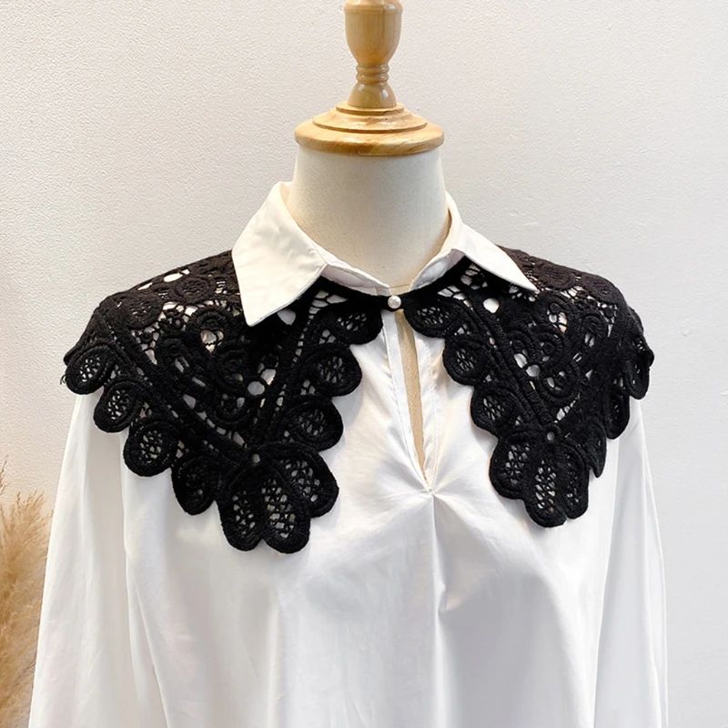 Korean Hollow Out Knit Fake Collar Shawl Faux Pearl Button Scarf Necklace Solid Color Floral Lace Lapel Blouse Mini Cape